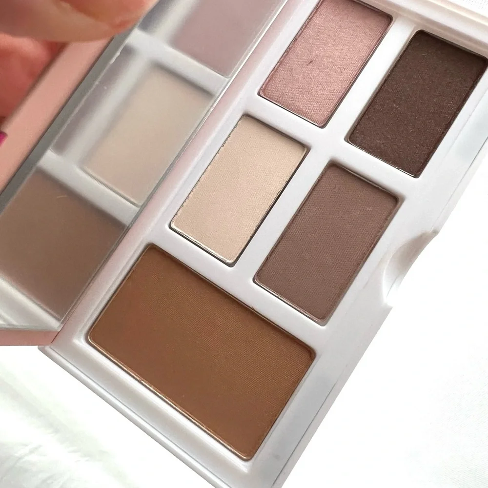 NWT Clinique All about Eye shadow Quad Eye & Cheek Palette Limited Edition 6.9g